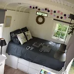 Panzió Camping Chez Francis *