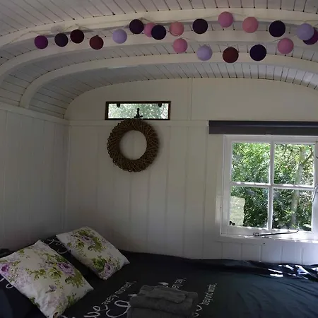 Bed & Breakfast Camping Chez Francis *